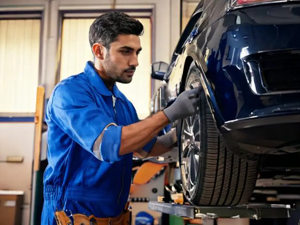 REFACCIONES ESENCIALES PARA AUTOS USADOS: LO QUE DEBES REVISAR AL COMPRAR